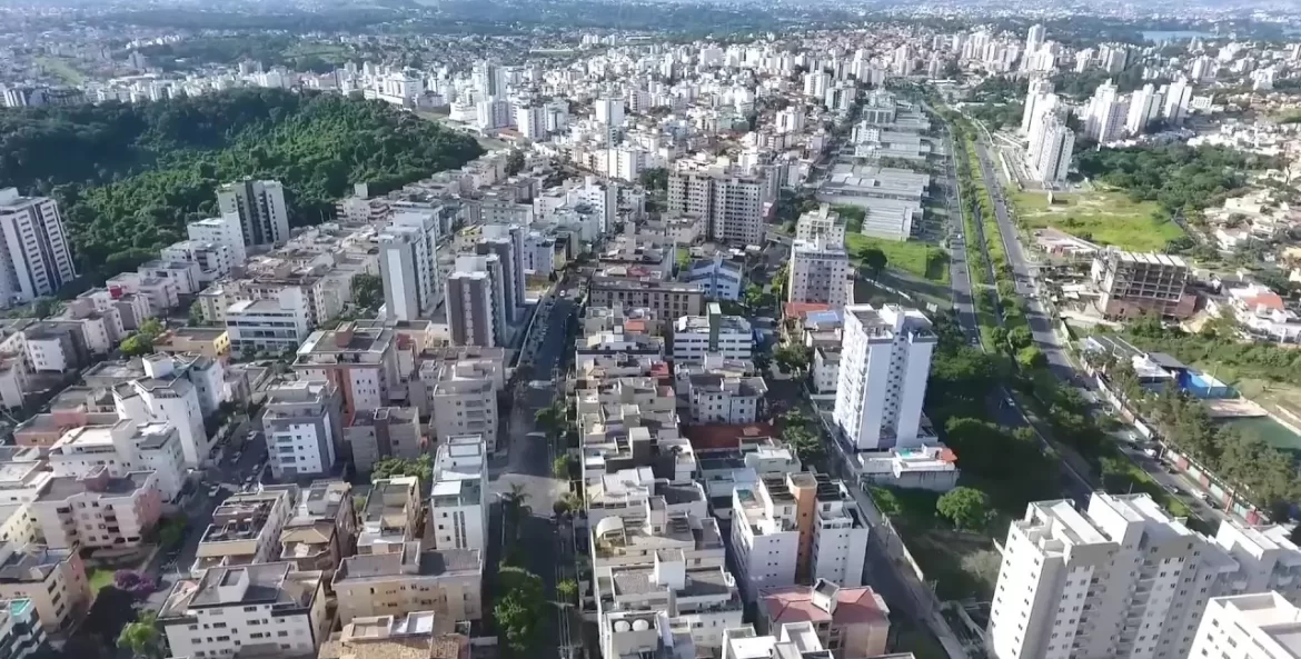 guarda moveis no castelo bh1 2